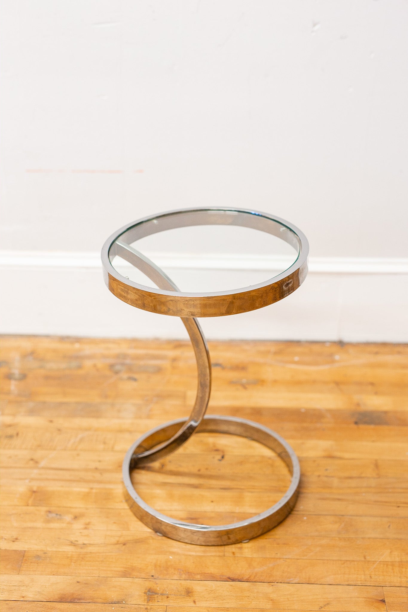 Chrome & Glass Modernist Cantilever End Table