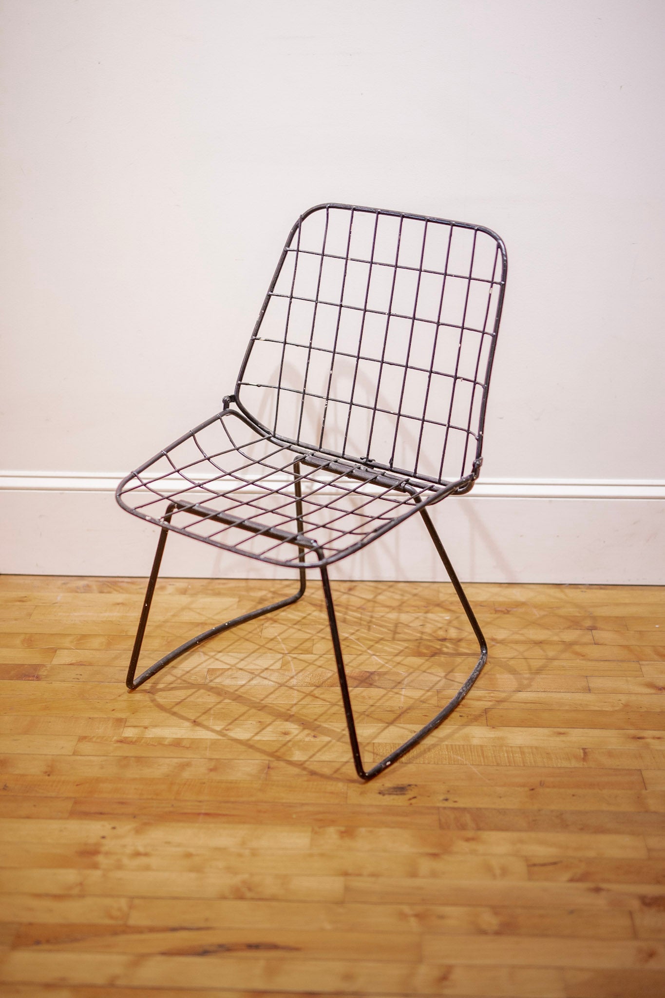 Harry Bertoia-Style Chair