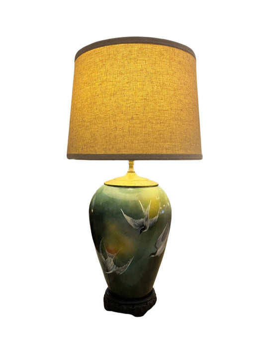 Full view of Birds in Flight Airbrushed Vintage Lamp