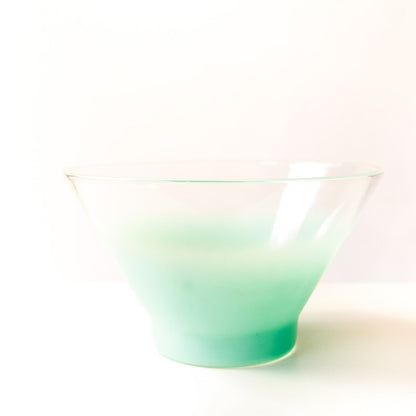 Blendo West Virginia Punch Bowl in Pastel Turquoise Ombre